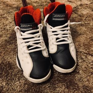 Jordans size 6Y